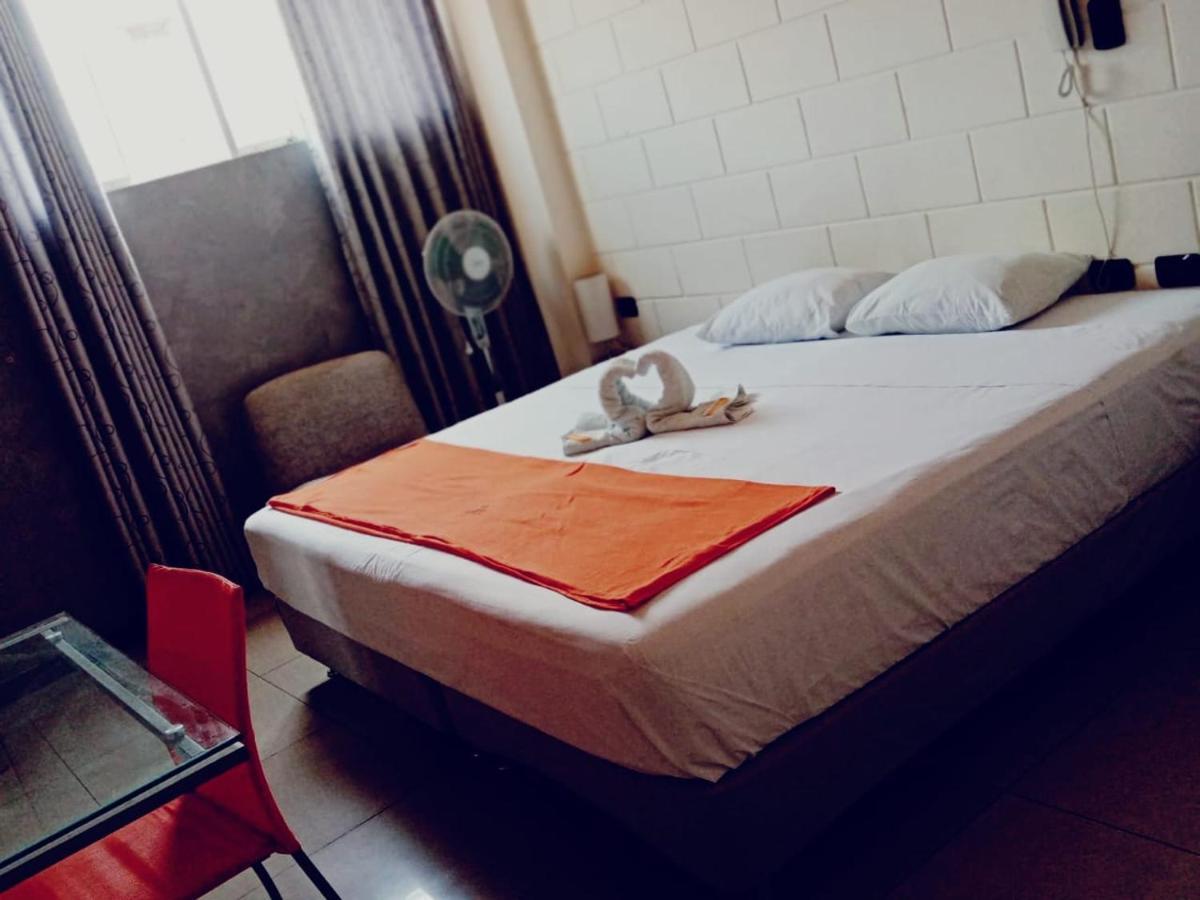 Ivankaa Hostel Trujillo Luaran gambar