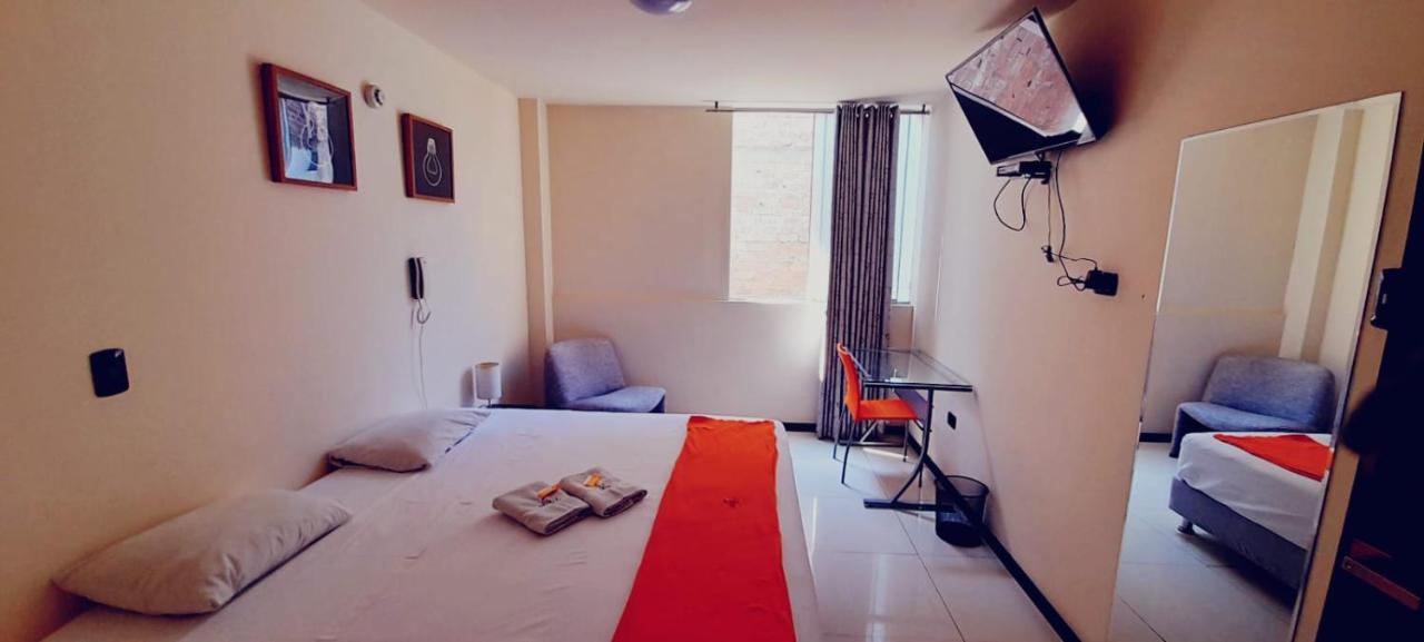 Ivankaa Hostel Trujillo Luaran gambar
